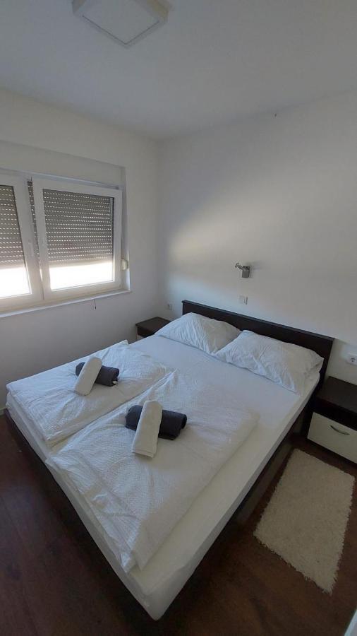 Apartmán Navis Supetarska Draga Exteriér fotografie