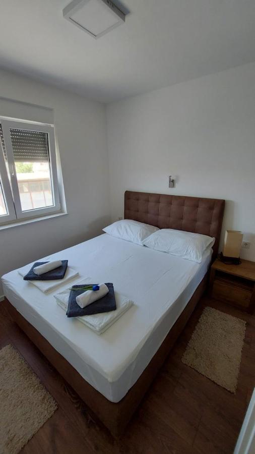 Apartmán Navis Supetarska Draga Exteriér fotografie